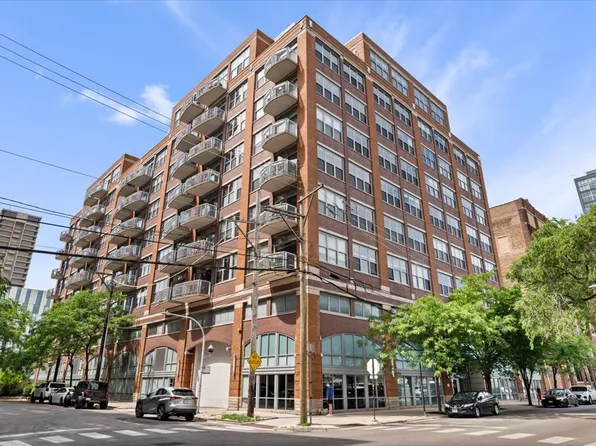 933 W Van Buren St APT 702, Chicago, IL 60607