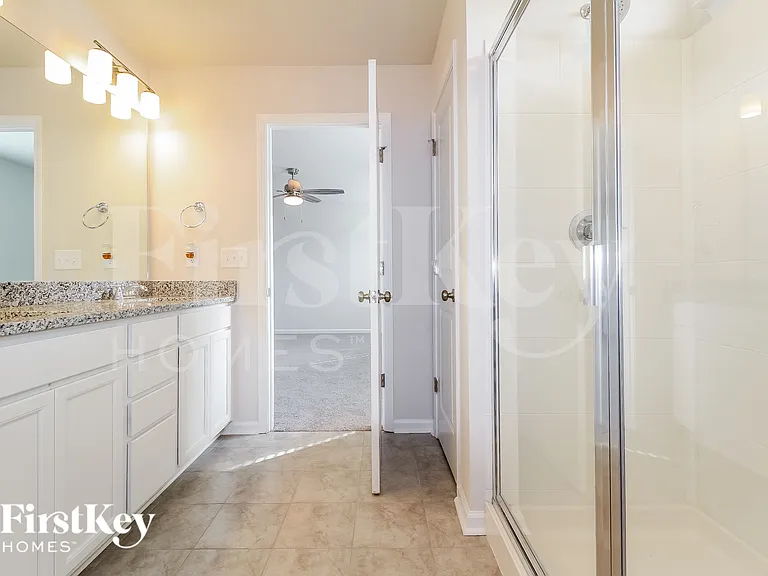 304 Ashborne Ln — Photo 12