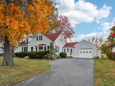 166 Shore Acres Dr, Rochester, NY, 14612