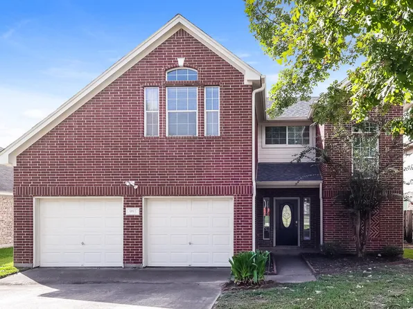 985 Oak Falls Dr, Willis, TX 77378
