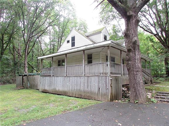 2nd image of 12 Eagle Dr