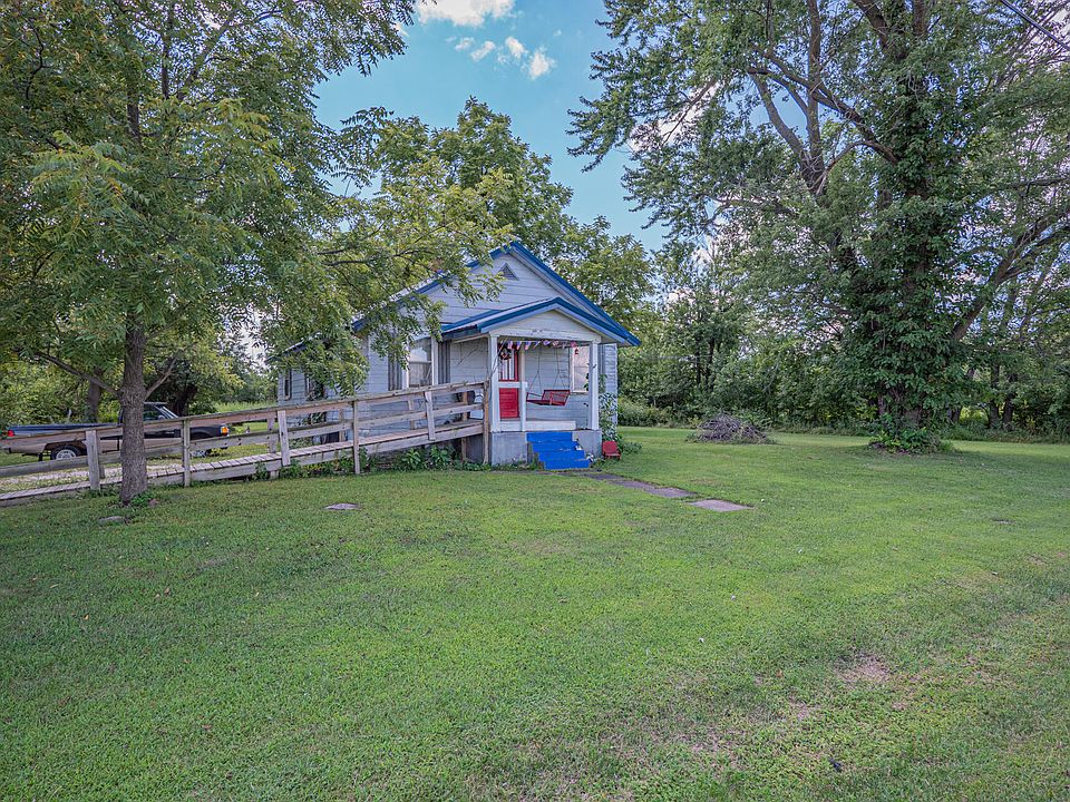 1st image of 313 Sparks Ave