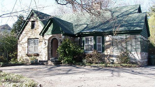 1st image of 3576 Poplar Ave