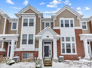 4277 Liberty St, Aurora, IL 60504