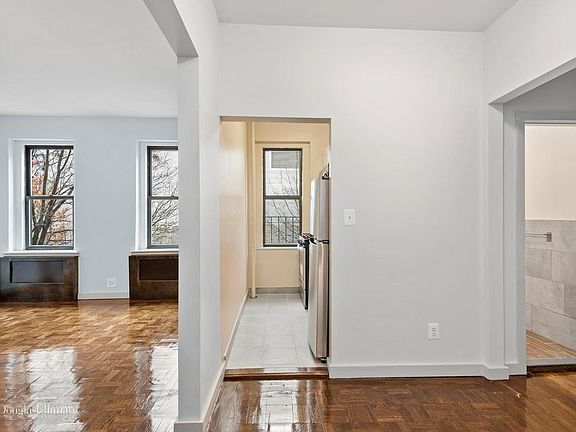 3rd image of 270 St Nicholas Ave APT 6A