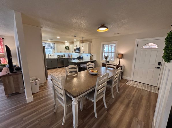 8350 Fairview Church Rd, Manhattan, KS 66503