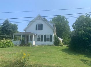134 N Searsport Rd, Searsport, ME 04974