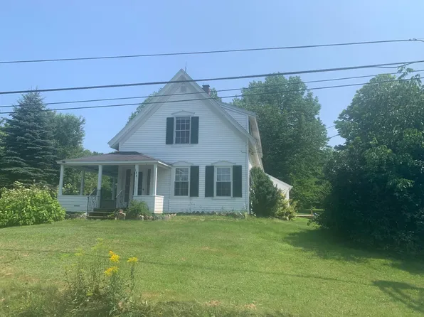 134 N Searsport Road, Searsport, ME 04974