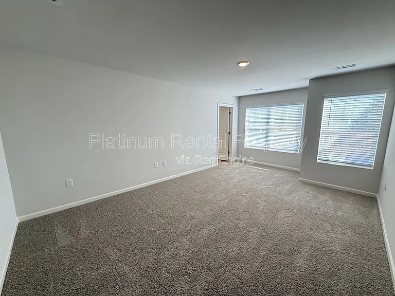 46 Rustin Rdg — Photo 15