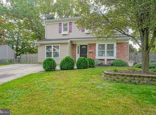 1109 S Beecham Rd, Williamstown, NJ 08094