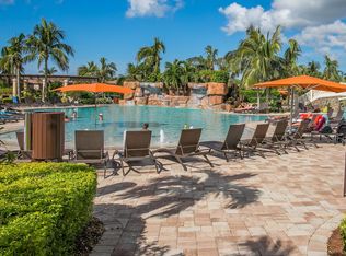 9723 Acqua Ct, Naples, FL 34113