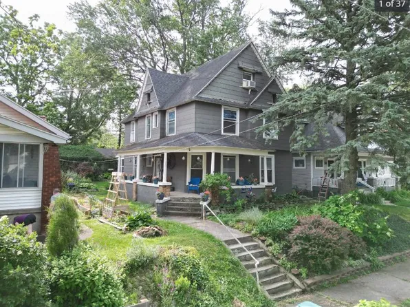 822 Paris Ave NE, Grand Rapids, MI 49503