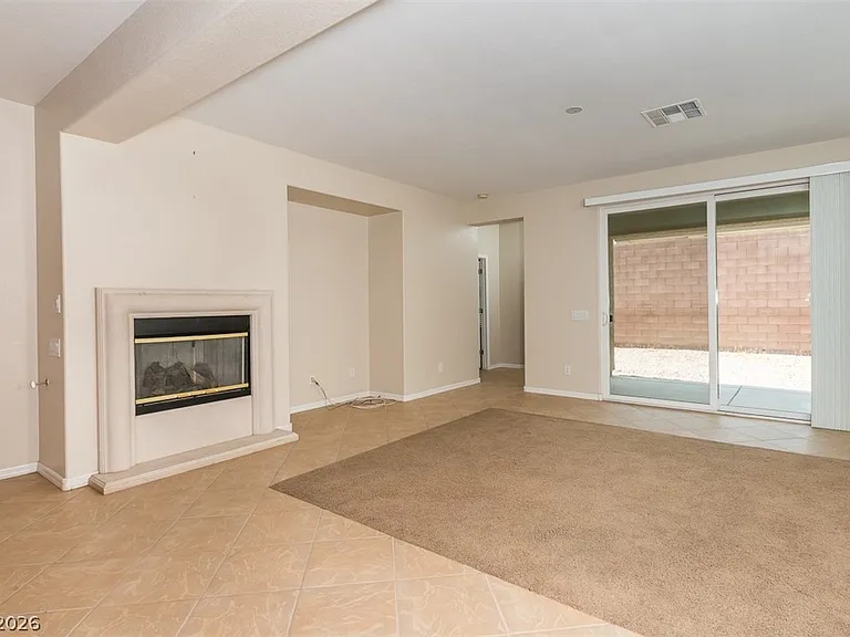 8229 Oakshire St — Photo 22