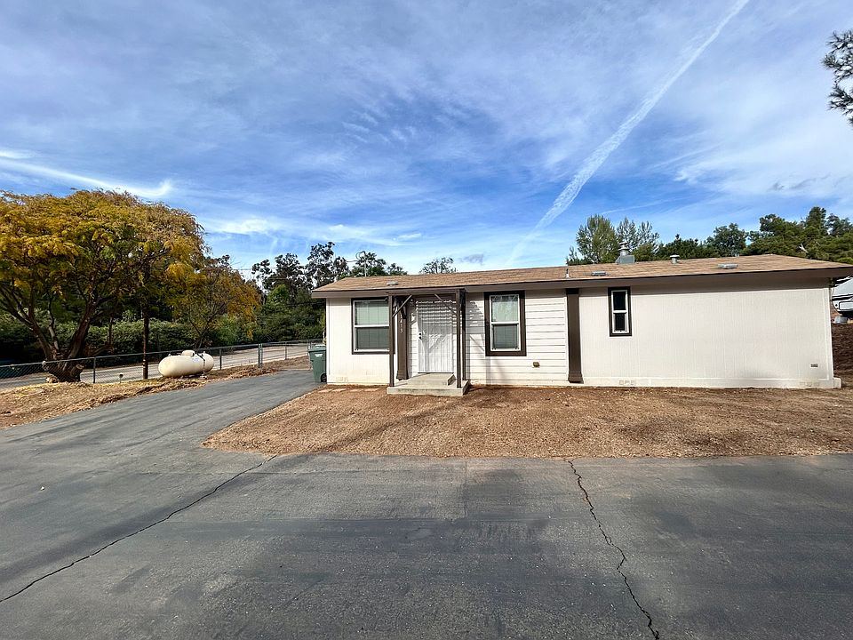 1st image of 11413 Oak Creek Dr