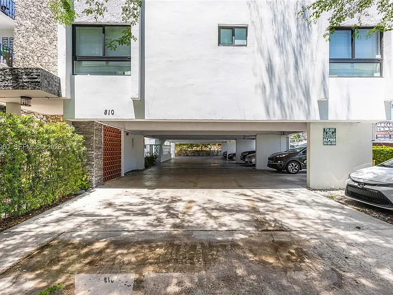 810 Salzedo St #15 — Photo 17