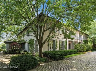 20 W Westminster Rd, Lake Forest, IL 60045