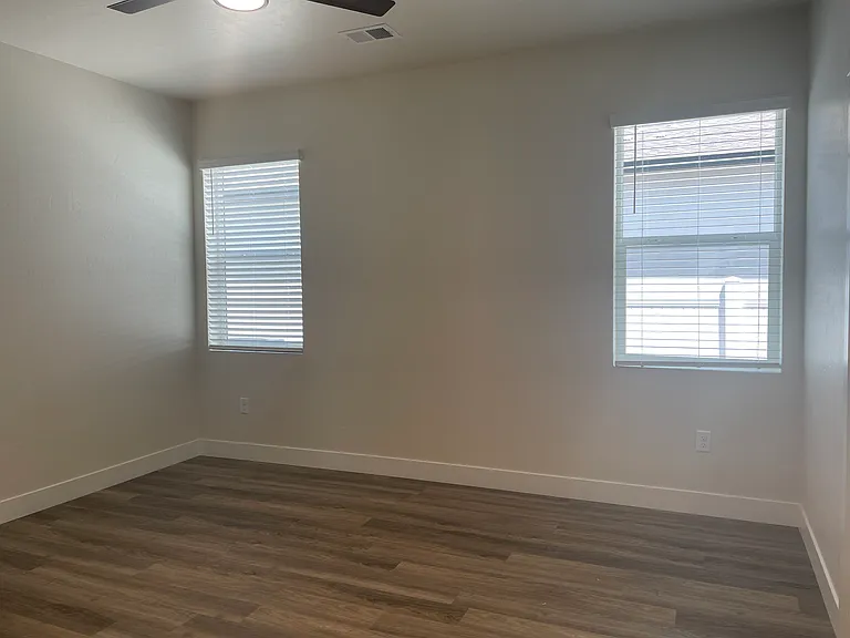 1720 Rusty Rivet Rd — Photo 9