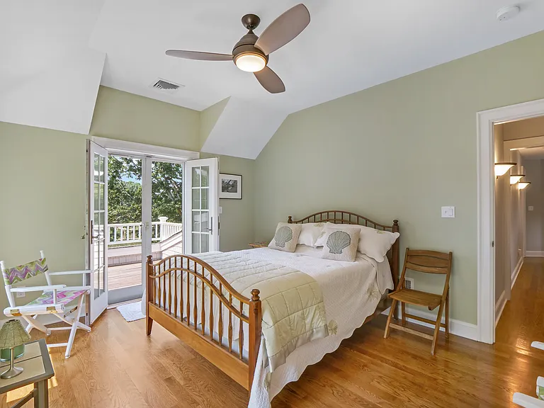 13 Waters Edge Rd — Photo 6