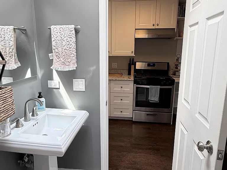 615 Sheridan Rd #3T — Photo 13