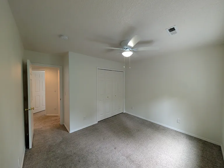 4174 NW 127th Ave — Photo 41