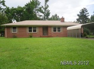1203 Longview Dr, New Bern, NC 28562