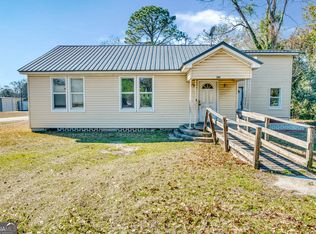 281 Peachtree St NE, Pelham, GA 31779