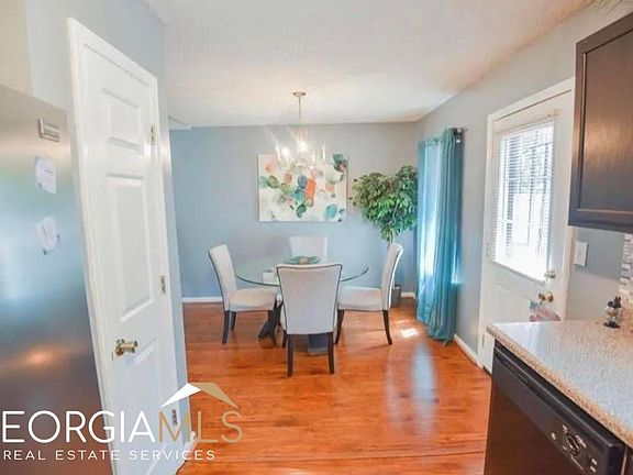 3rd image of 7017 Brecken Pl