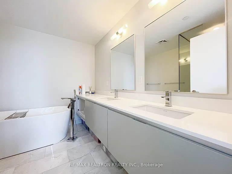 200 Bloor St W #2801 — Photo 23
