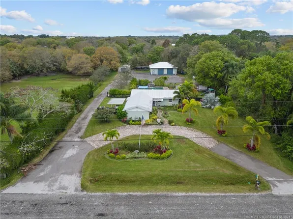 4911 Jorgensen Rd, Fort Pierce, FL 34981