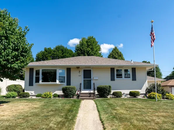 624 Kelly St, Sun Prairie, WI 53590