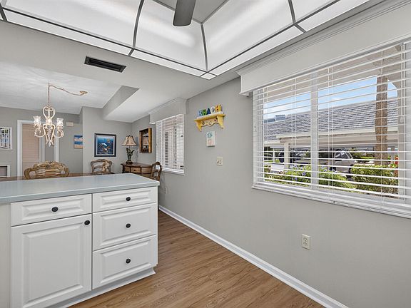 4th image of 2400 S OCEAN Drive #7414