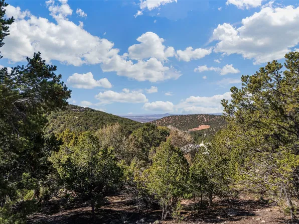 3300 El Paseo, Santa Fe, NM 87501