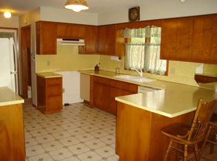 913 Franklin St, Keosauqua, IA 52565