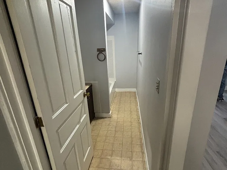 211 Laurel St #A — Photo 5