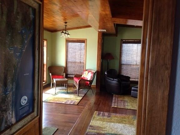 4th image of 4030 Claudia Dr