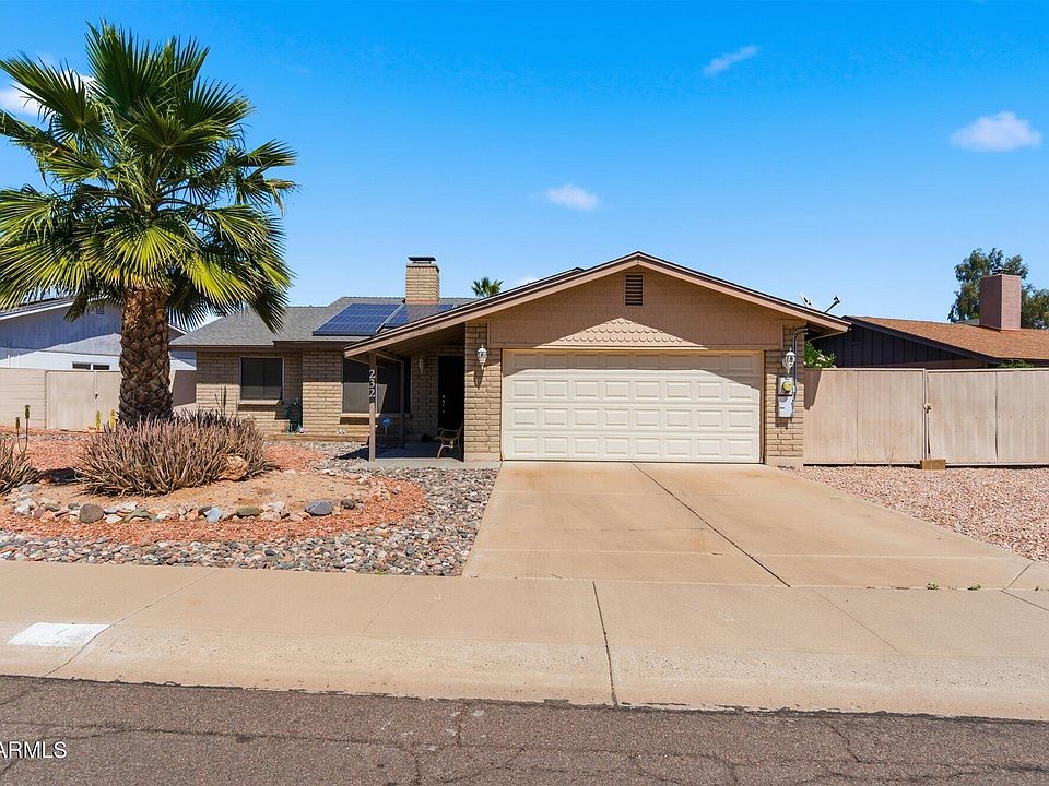 1st image of 232 W VILLA MARIA Drive