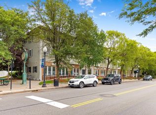717 Washington St UNIT E, Canton, MA 02021