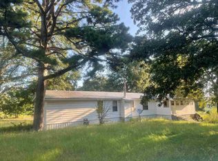 21 Tri Acres Rd, Arthur City, TX 75411