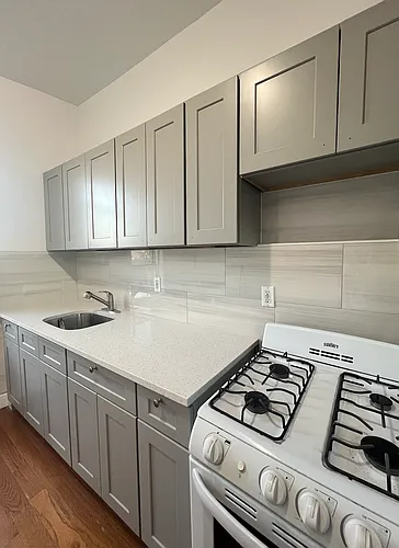 6615 Myrtle Ave #3 Photo 1