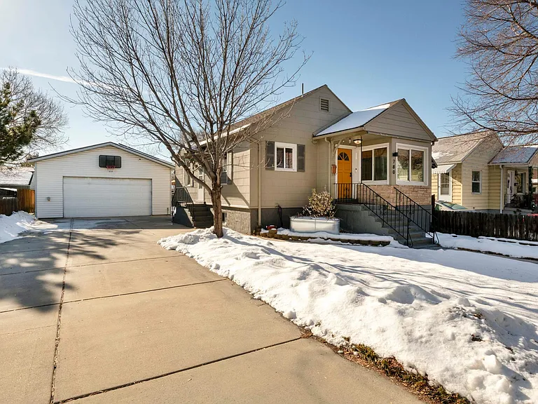 780 E Loveland Ave — Photo 23