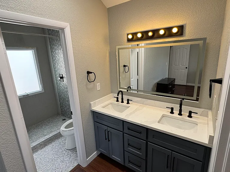 7448 Plaza Taurina Dr — Photo 24