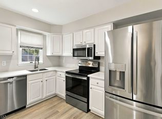 132 Jamestown Rd, Bernards Twp., NJ 07920