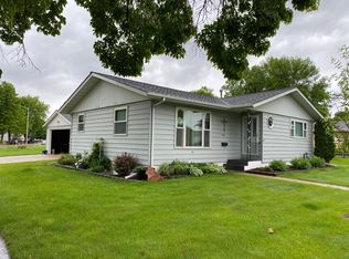 1205 Diagonal Rd, Worthington, MN 56187