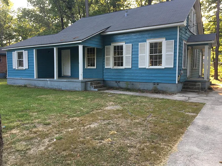 115 Malone Dr NW — Photo 3