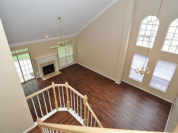 4th image of 4903 Greenriver Valley Dr