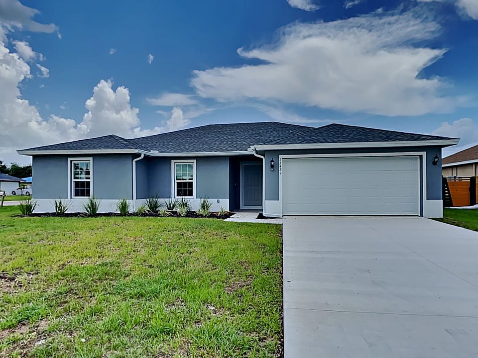 1st image of 22489 Lacombe Ave