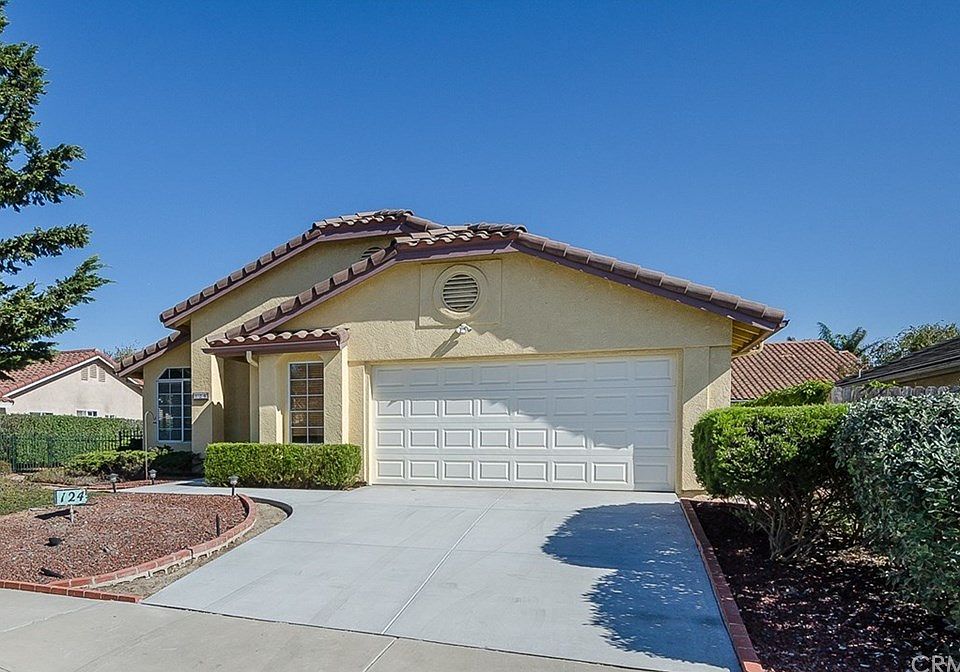 1st image of 124 Pelican Ln