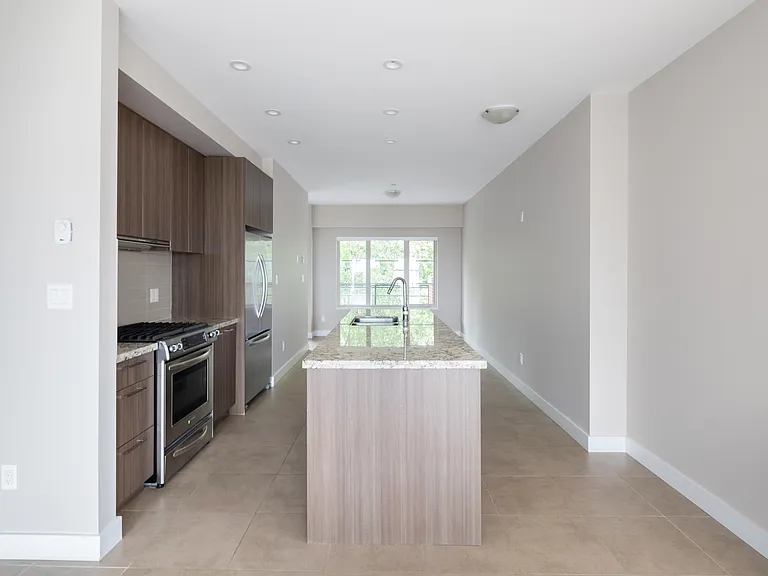 4180 Bayview St #202 — Photo 7