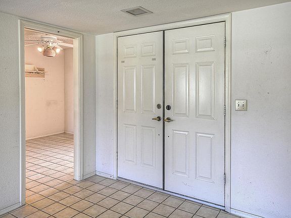 4th image of 2629 Leisure World
