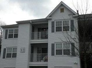 1217 Waterford Dr, Edison, NJ 08817